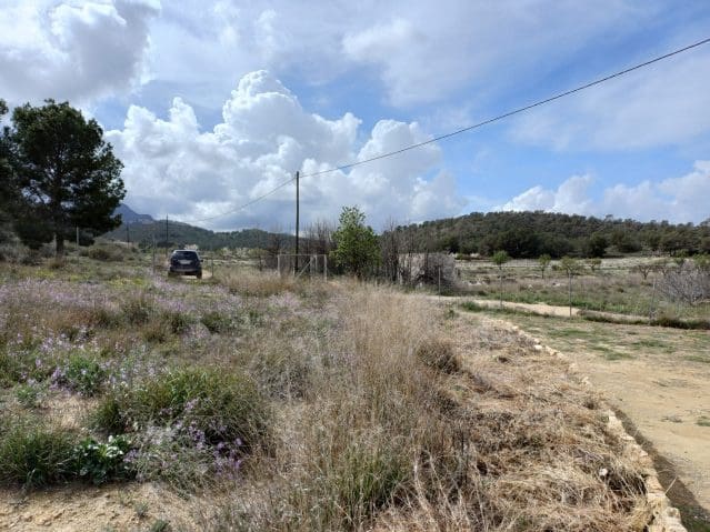 3 bedroom Villa for sale in Abanilla - € 82,000 (Ref: 9669885)