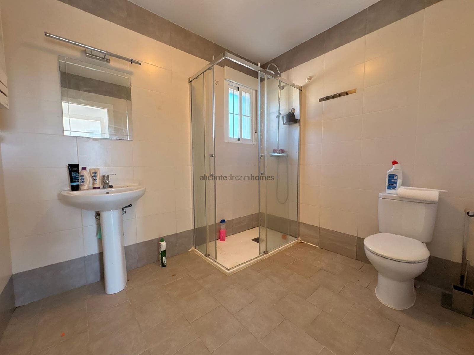 6 sovrum Villa till salu i Pinoso med pool - 435 000 € (Ref: 9669887)