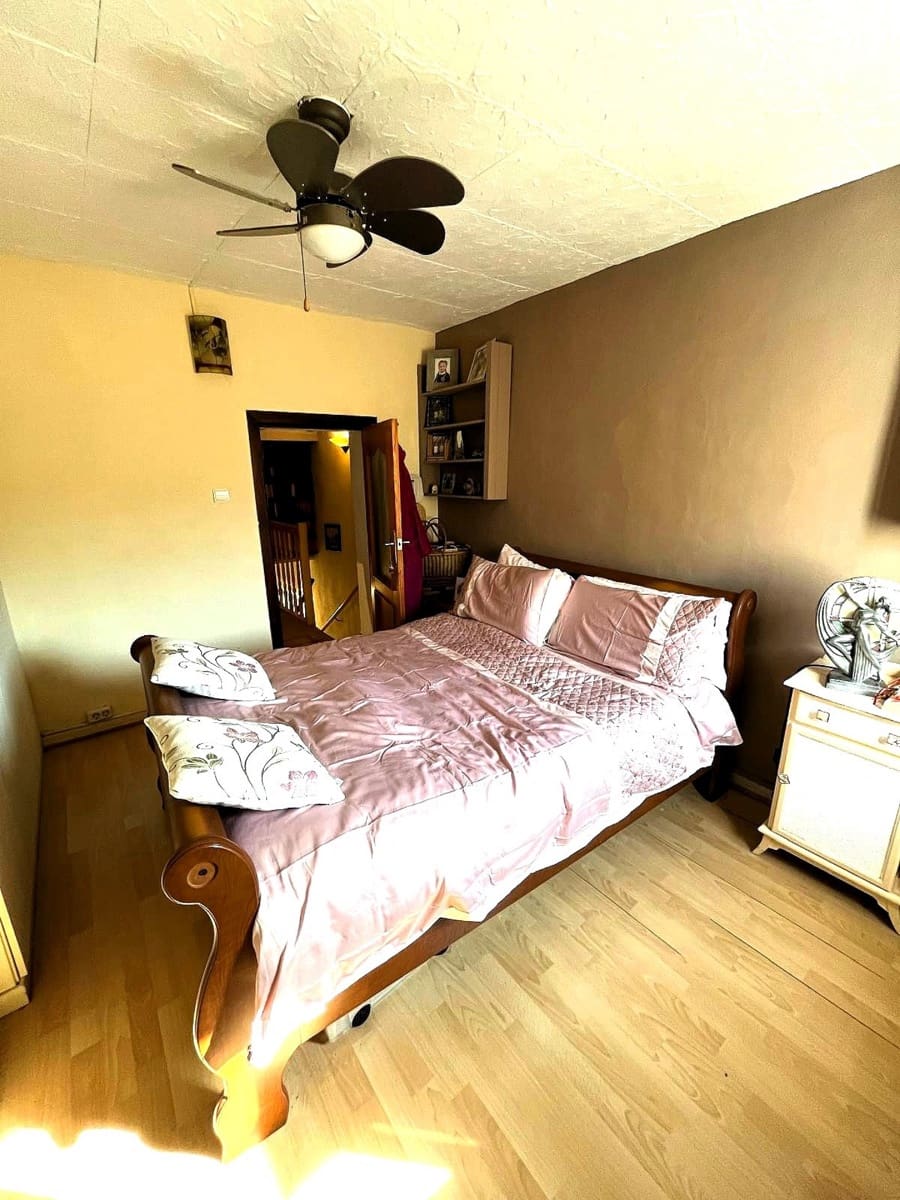 2 soveværelse Byhus til salg i Castalla - € 64.999 (Ref: 9682338)