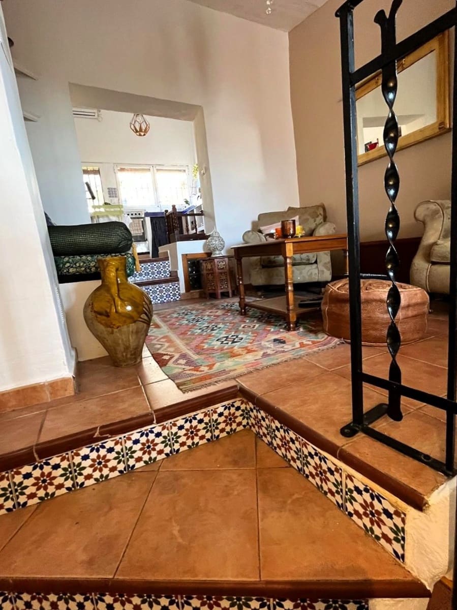 2 soveværelse Byhus til salg i Castalla - € 64.999 (Ref: 9682338)