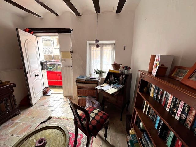 2 soveværelse Byhus til salg i Castalla - € 64.999 (Ref: 9682338)