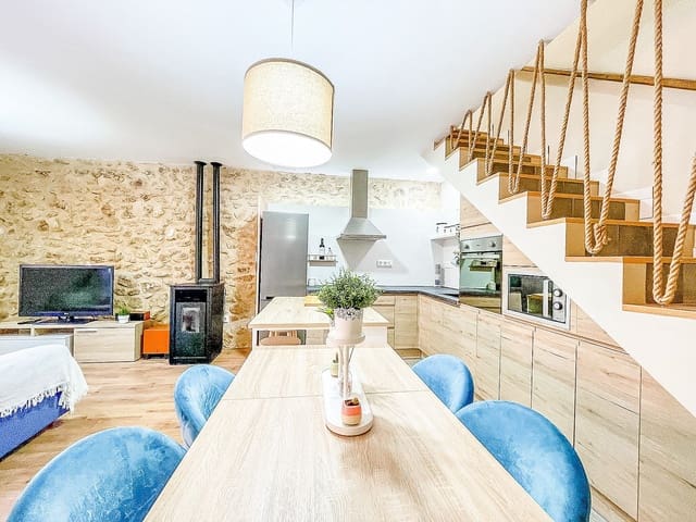 3 sovrum Hus till salu i Pinoso - 169 500 € (Ref: 9682341)