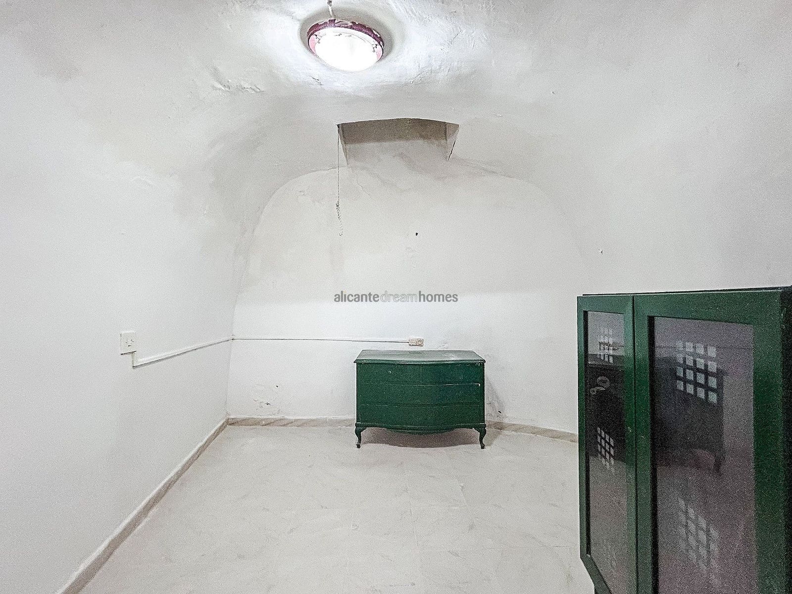 4 sypialnia Finka/Dom wiejski na sprzedaż w Crevillente / Crevillent z basenem garażem - 130 000 € (Ref: 9685986)