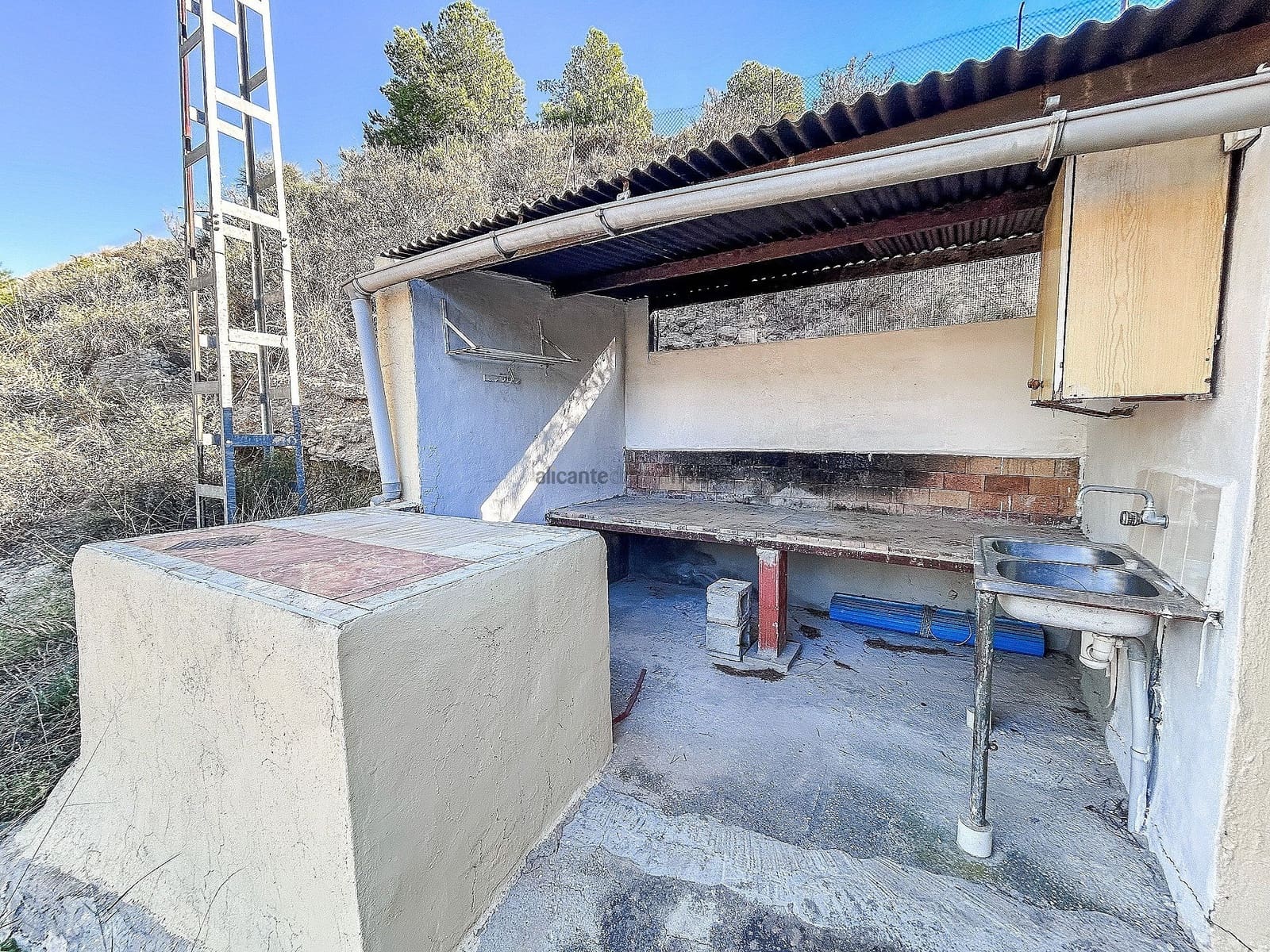 4 sypialnia Finka/Dom wiejski na sprzedaż w Crevillente / Crevillent z basenem garażem - 130 000 € (Ref: 9685986)