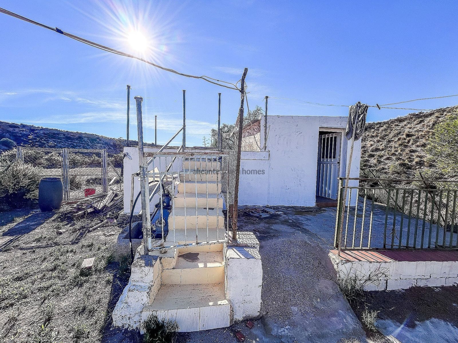 4 sypialnia Finka/Dom wiejski na sprzedaż w Crevillente / Crevillent z basenem garażem - 130 000 € (Ref: 9685986)