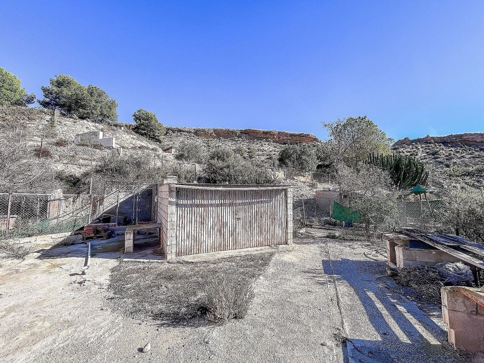 4 sypialnia Finka/Dom wiejski na sprzedaż w Crevillente / Crevillent z basenem garażem - 130 000 € (Ref: 9685986)