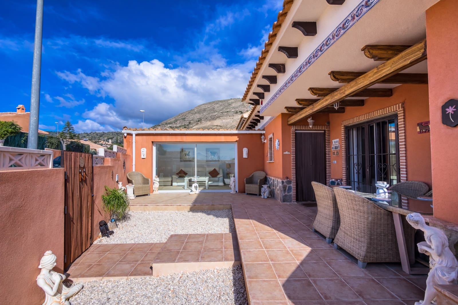 2 makuuhuone Huvila myytävänä paikassa Fortuna mukana uima-altaan - 174 500 € (Ref: 9689982)