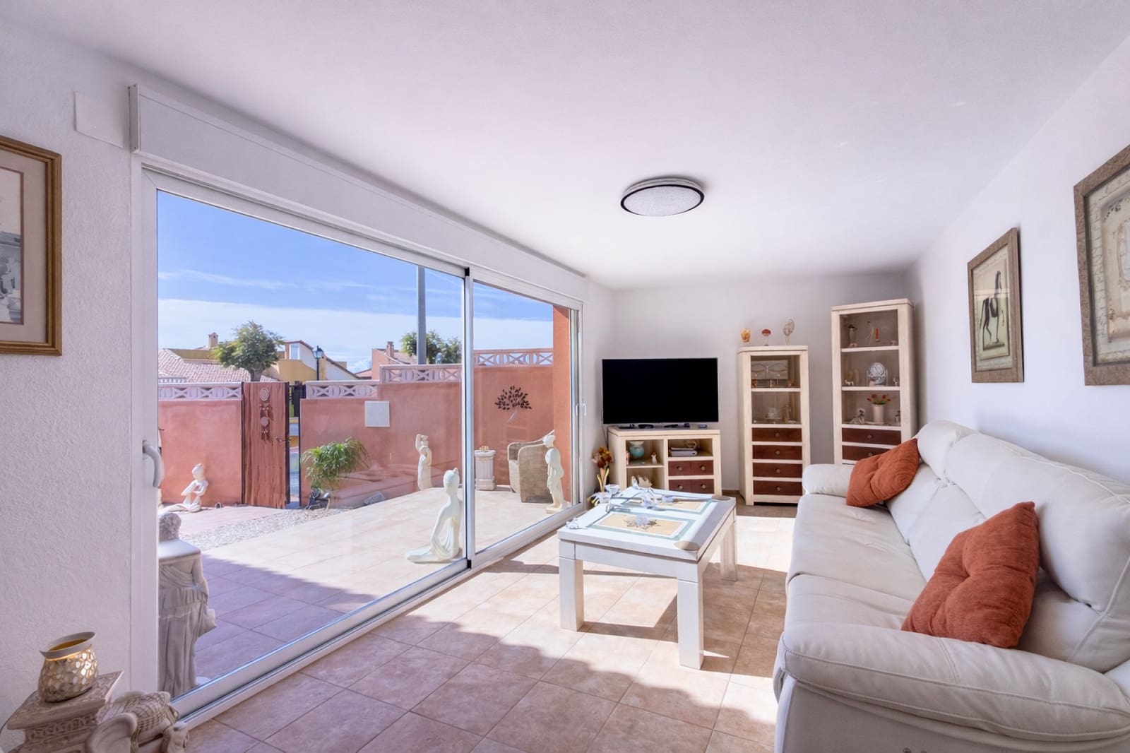 2 makuuhuone Huvila myytävänä paikassa Fortuna mukana uima-altaan - 174 500 € (Ref: 9689982)