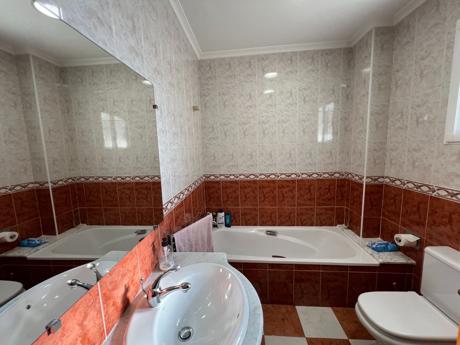 3 bedroom Townhouse for sale in Hondon de las Nieves - € 171,000 (Ref: 9694645)