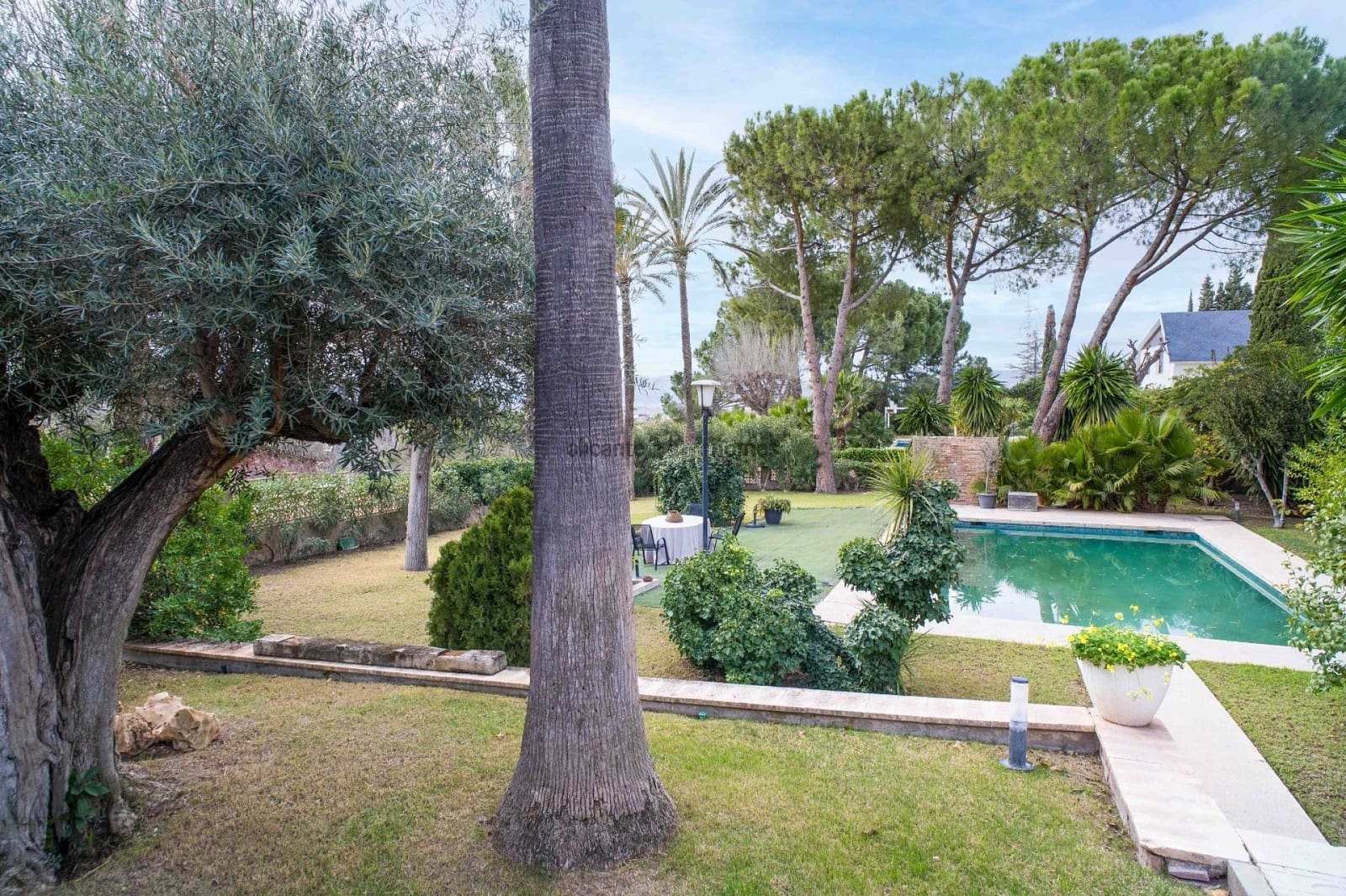 4 chambre Villa/Maison à vendre à Petrel / Petrer avec piscine garage - 490 000 € (Ref: 9698002)