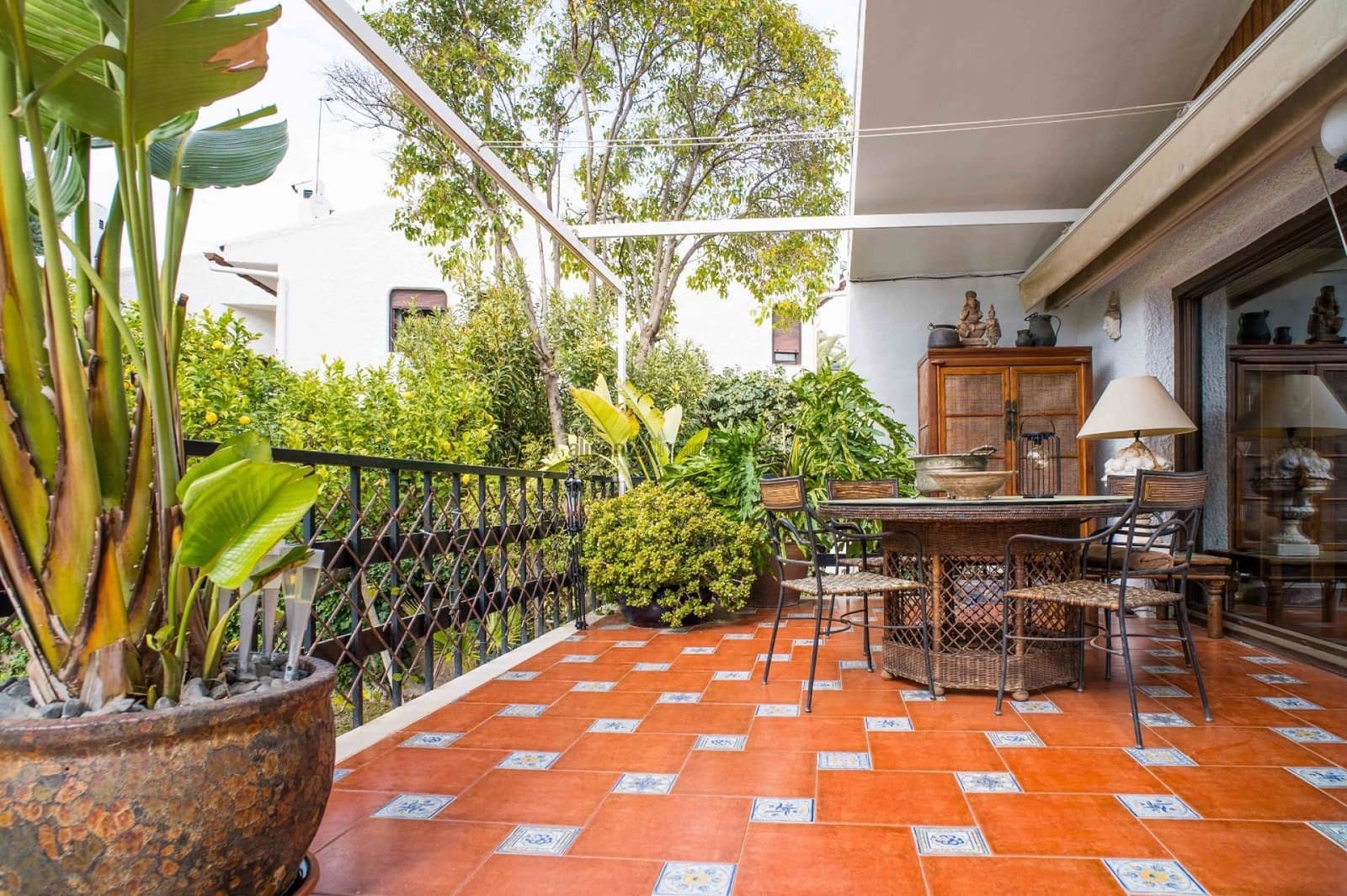 4 chambre Villa/Maison à vendre à Petrel / Petrer avec piscine garage - 490 000 € (Ref: 9698002)