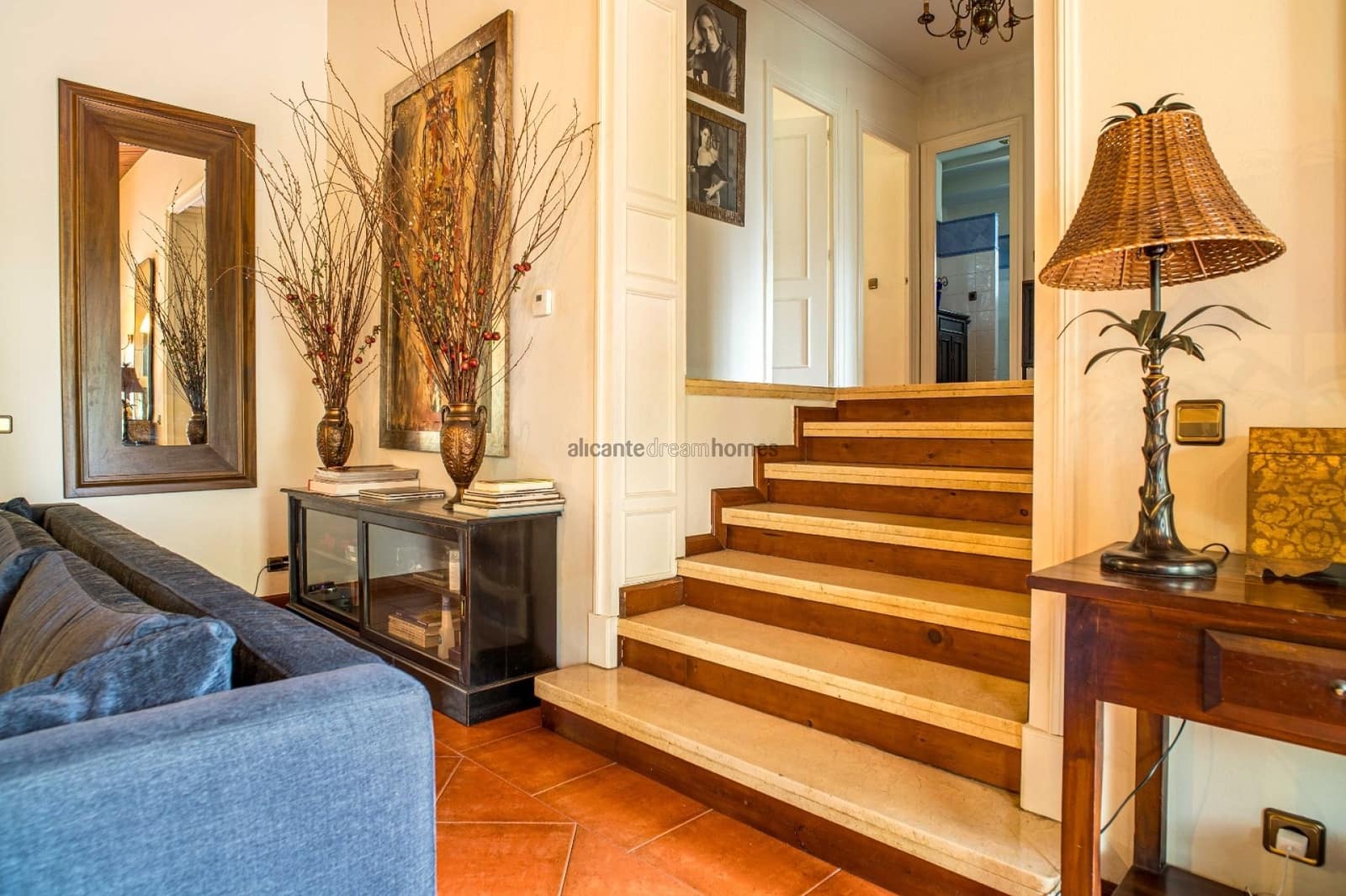 4 chambre Villa/Maison à vendre à Petrel / Petrer avec piscine garage - 490 000 € (Ref: 9698002)