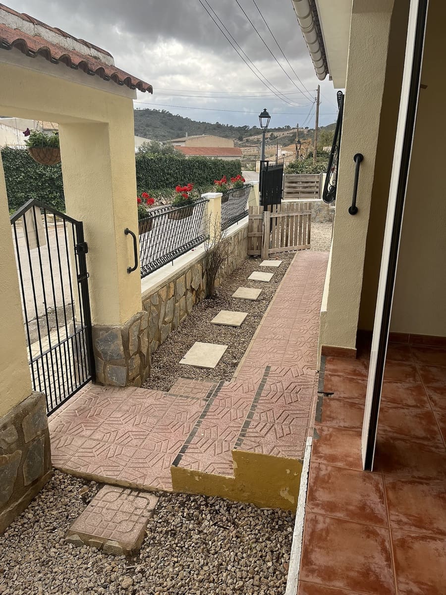 3 bedroom Townhouse for sale in Canada de la Lena - € 165,000 (Ref: 9698063)