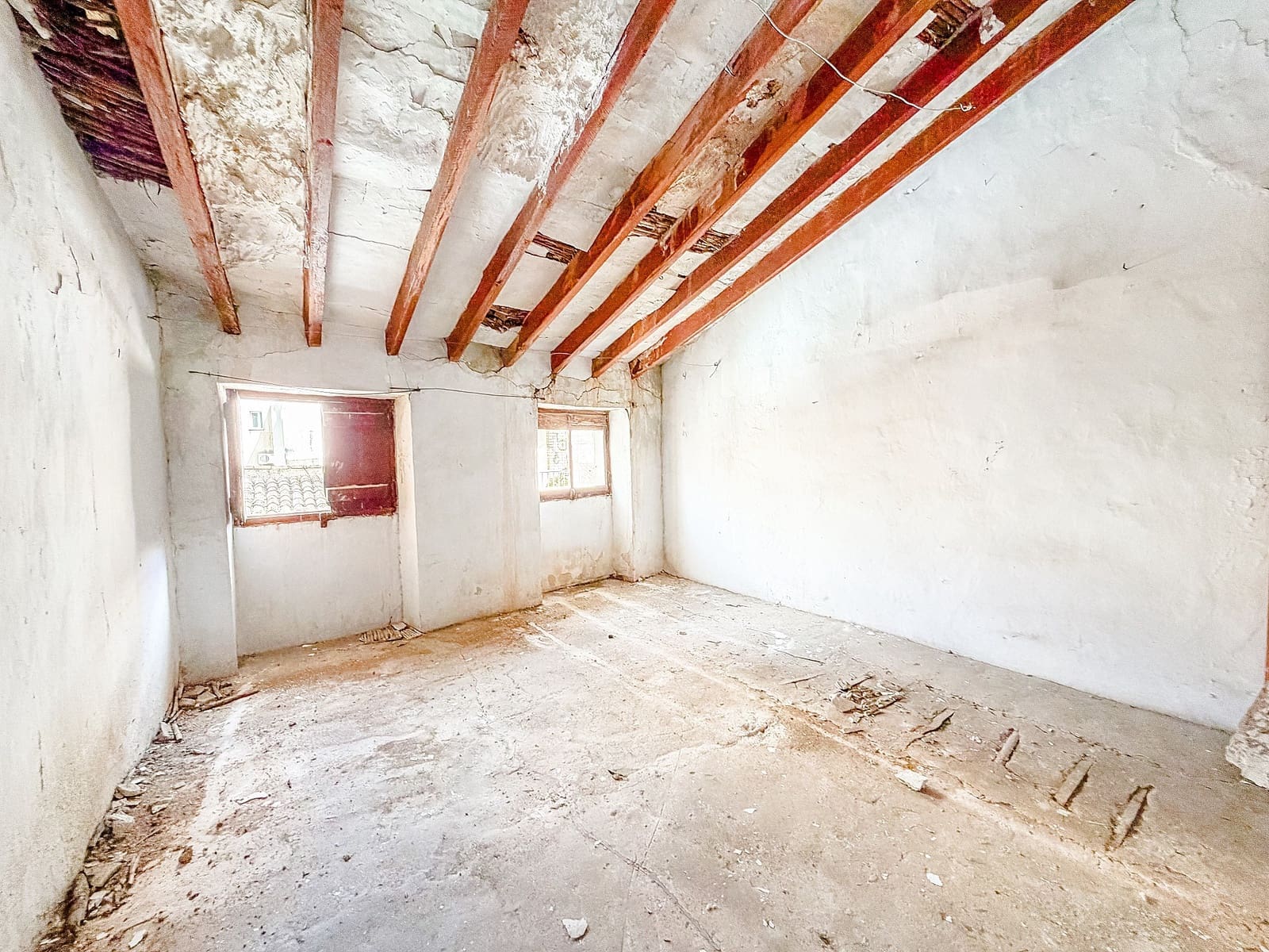 6 bedroom Townhouse for sale in Yecla - € 46,000 (Ref: 9698064)