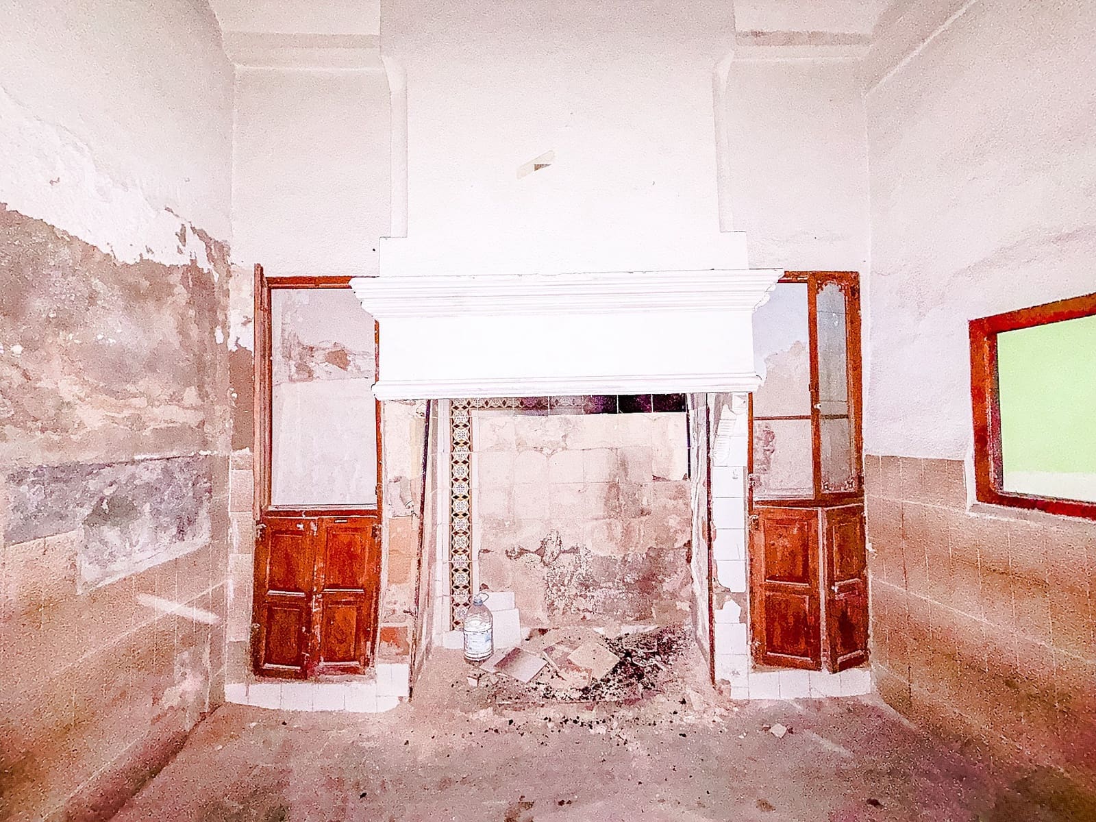 6 bedroom Townhouse for sale in Yecla - € 46,000 (Ref: 9698064)