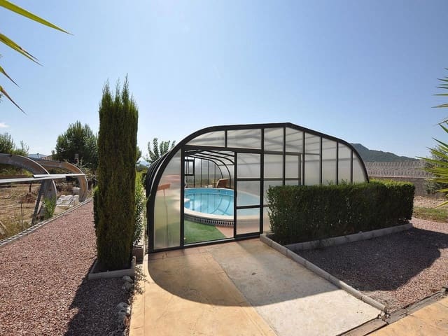 8 bedroom Villa for sale in Sax with garage - € 599,950 (Ref: 9714453)