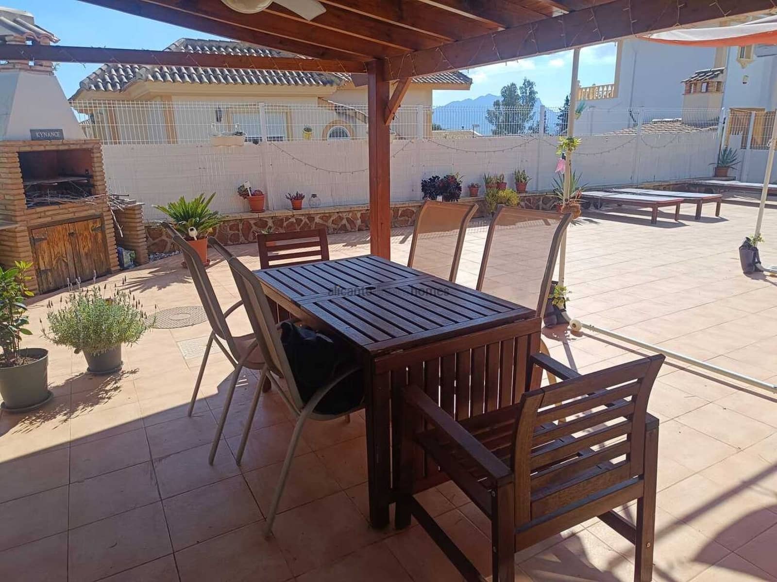 3 Zimmer Villa zu verkaufen in Fortuna mit Pool - 179.000 € (Ref: 9719416)