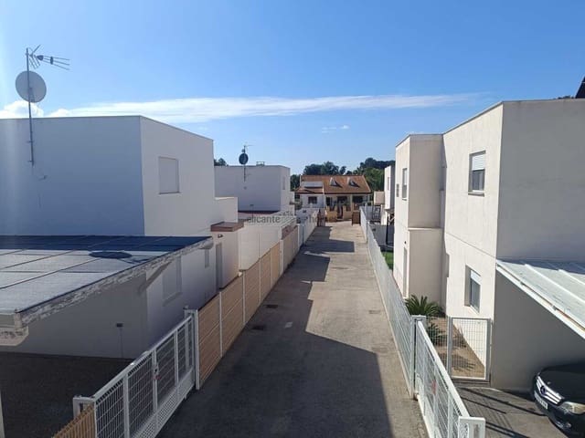 3 Zimmer Villa zu verkaufen in Fortuna mit Pool - 179.000 € (Ref: 9719416)