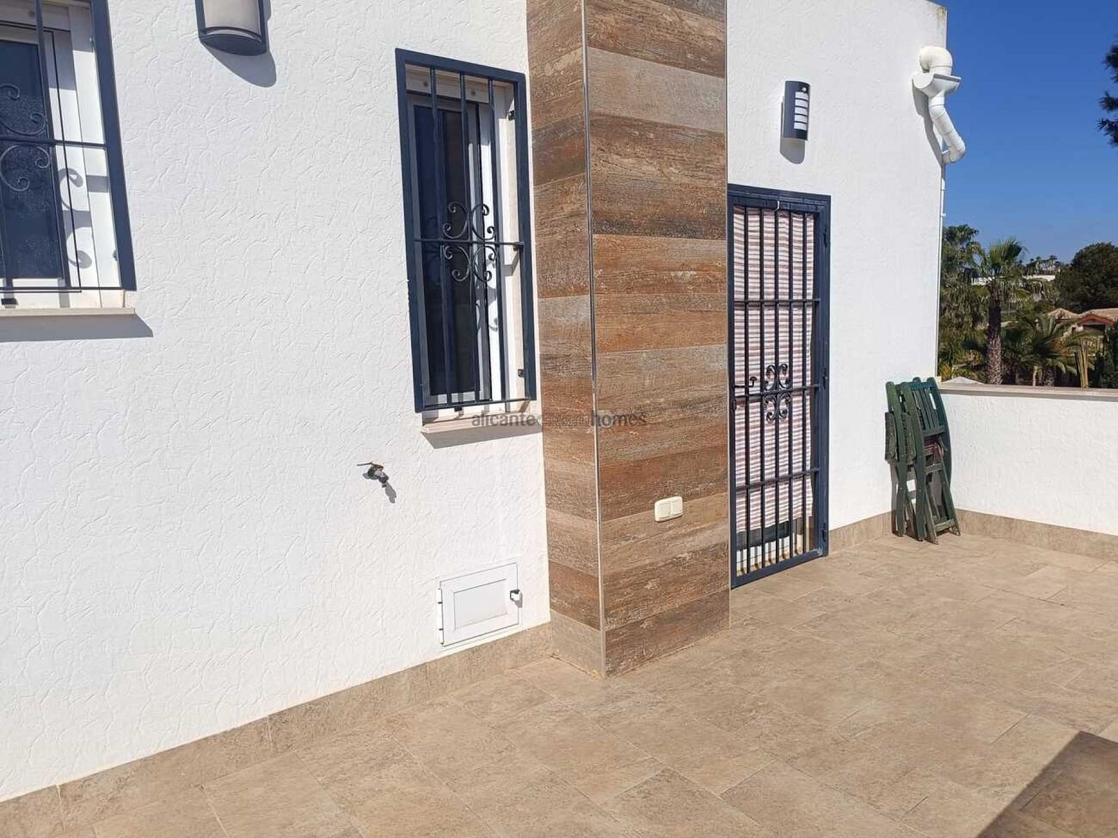 3 Zimmer Villa zu verkaufen in Fortuna mit Pool - 179.000 € (Ref: 9719416)