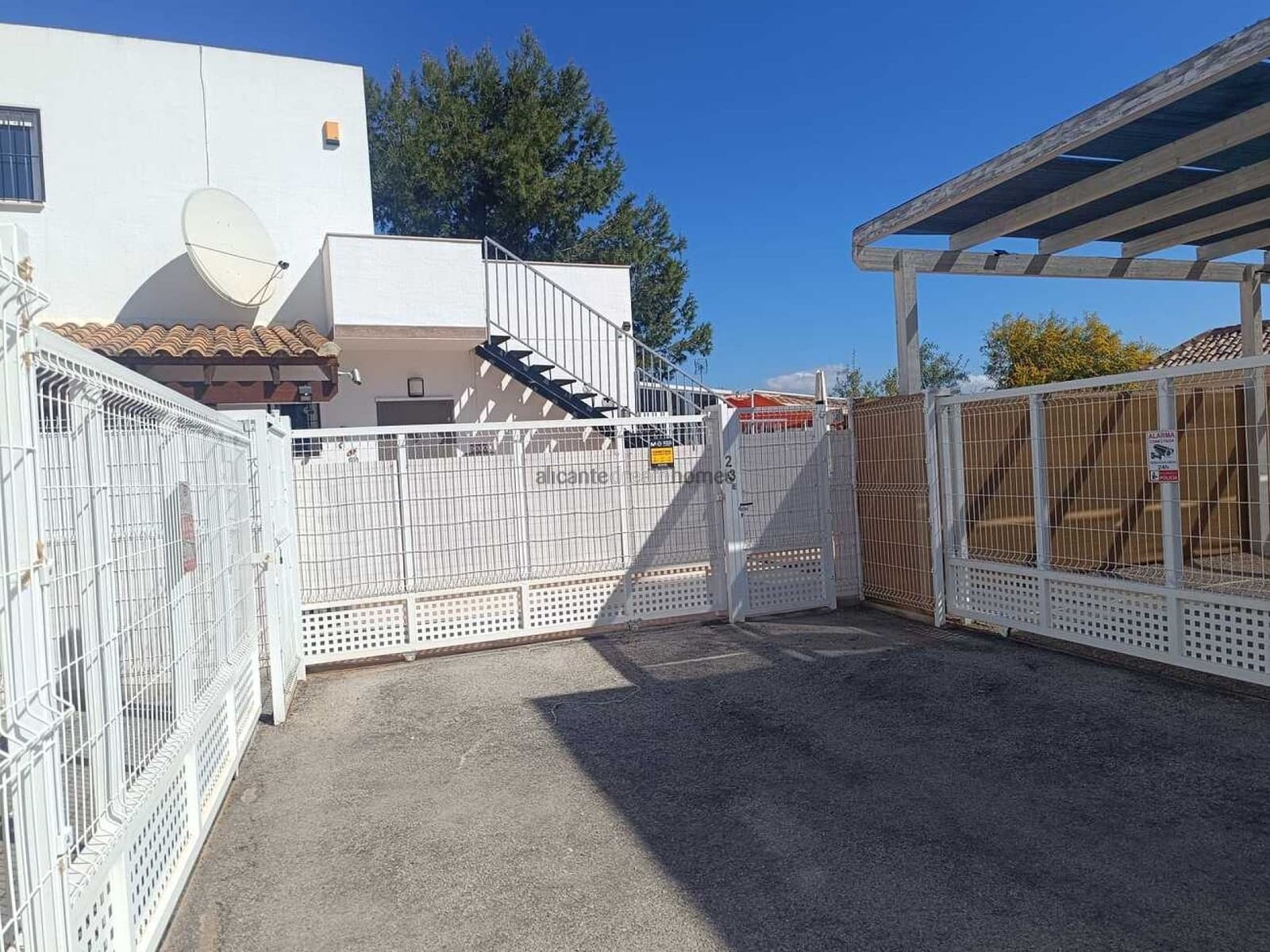 3 Zimmer Villa zu verkaufen in Fortuna mit Pool - 179.000 € (Ref: 9719416)