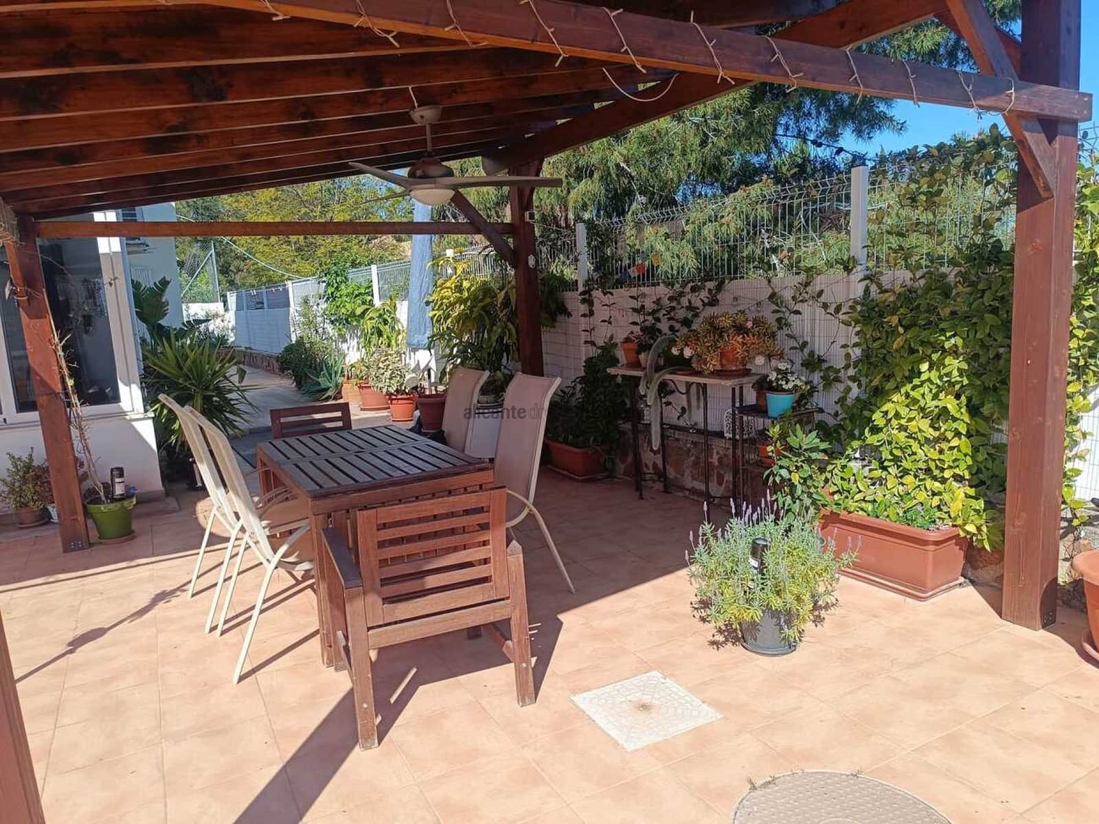 3 Zimmer Villa zu verkaufen in Fortuna mit Pool - 179.000 € (Ref: 9719416)