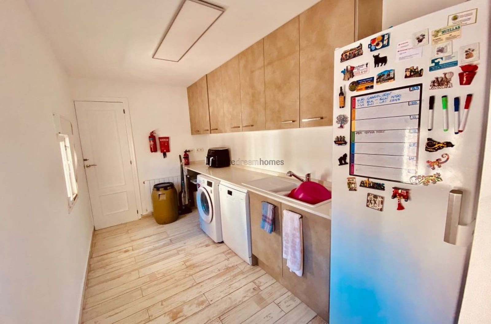 5 Zimmer Finca/Landgut zu verkaufen in El Canton mit Pool - 475.000 € (Ref: 9719418)