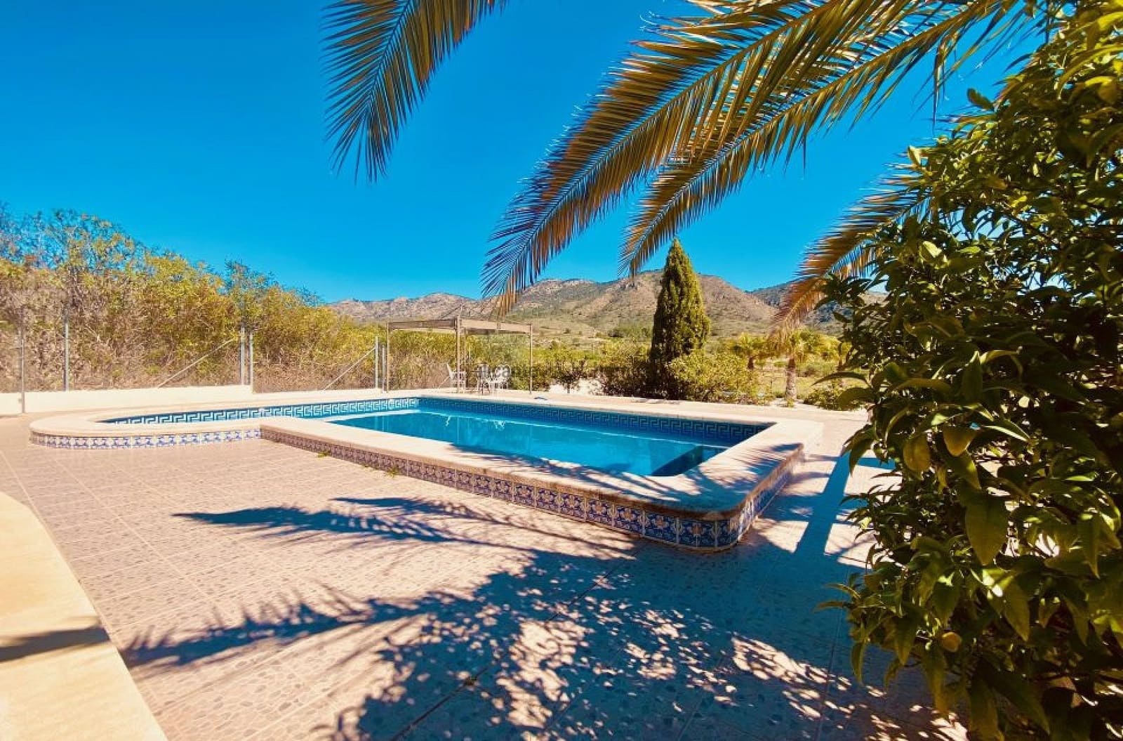 5 Zimmer Finca/Landgut zu verkaufen in El Canton mit Pool - 475.000 € (Ref: 9719418)
