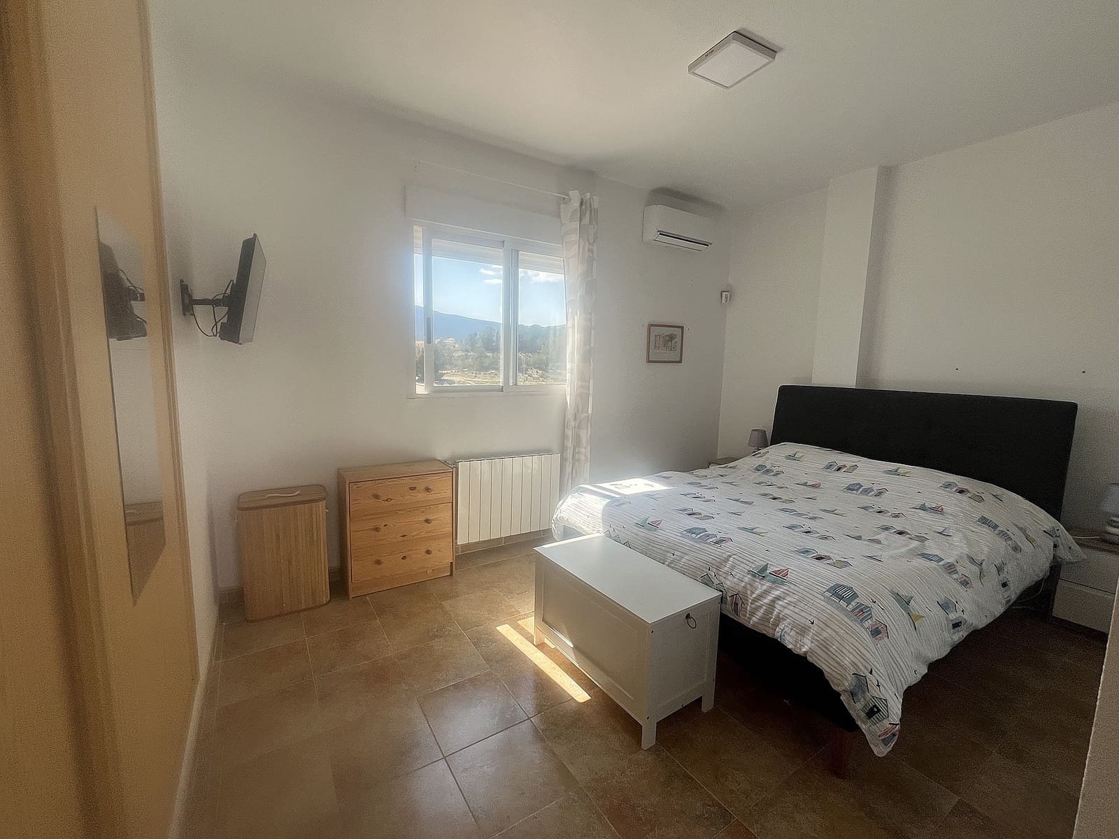 Chalet de 4 habitaciones en Castalla en venta con piscina - 285.000 € (Ref: 9723493)