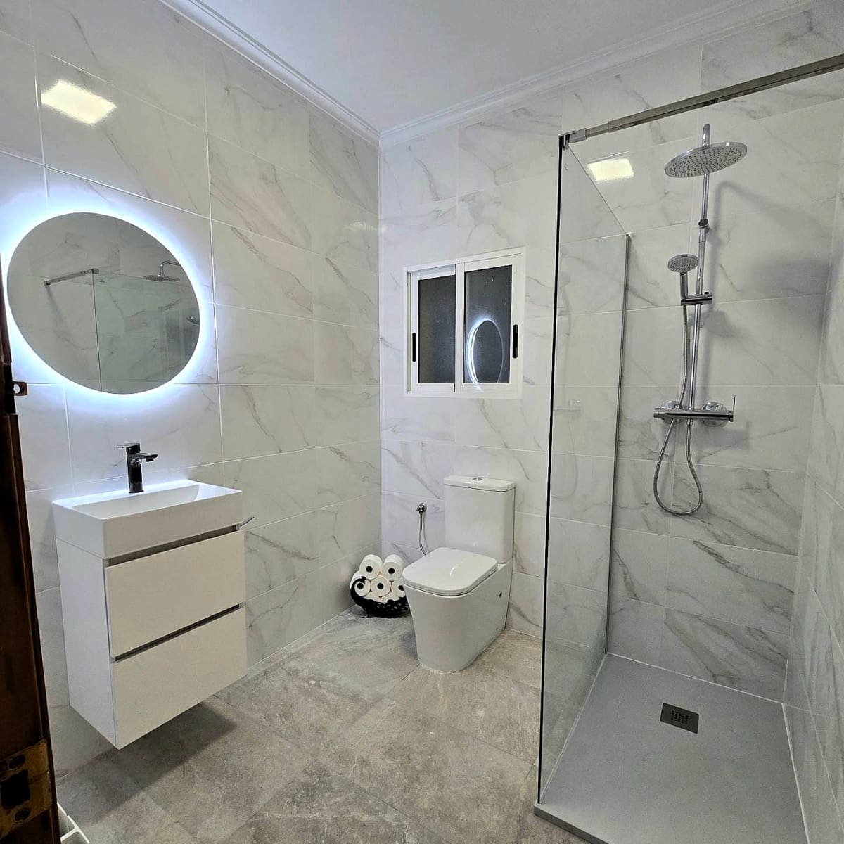 Chalet de 4 habitaciones en Castalla en venta con piscina - 285.000 € (Ref: 9723493)