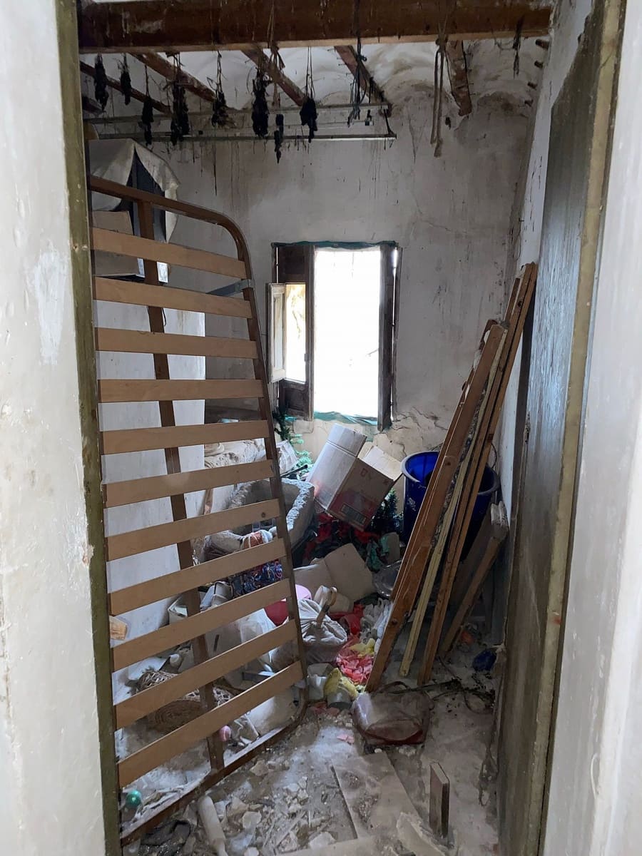 5 bedroom Townhouse for sale in Aspe - € 46,000 (Ref: 9728478)