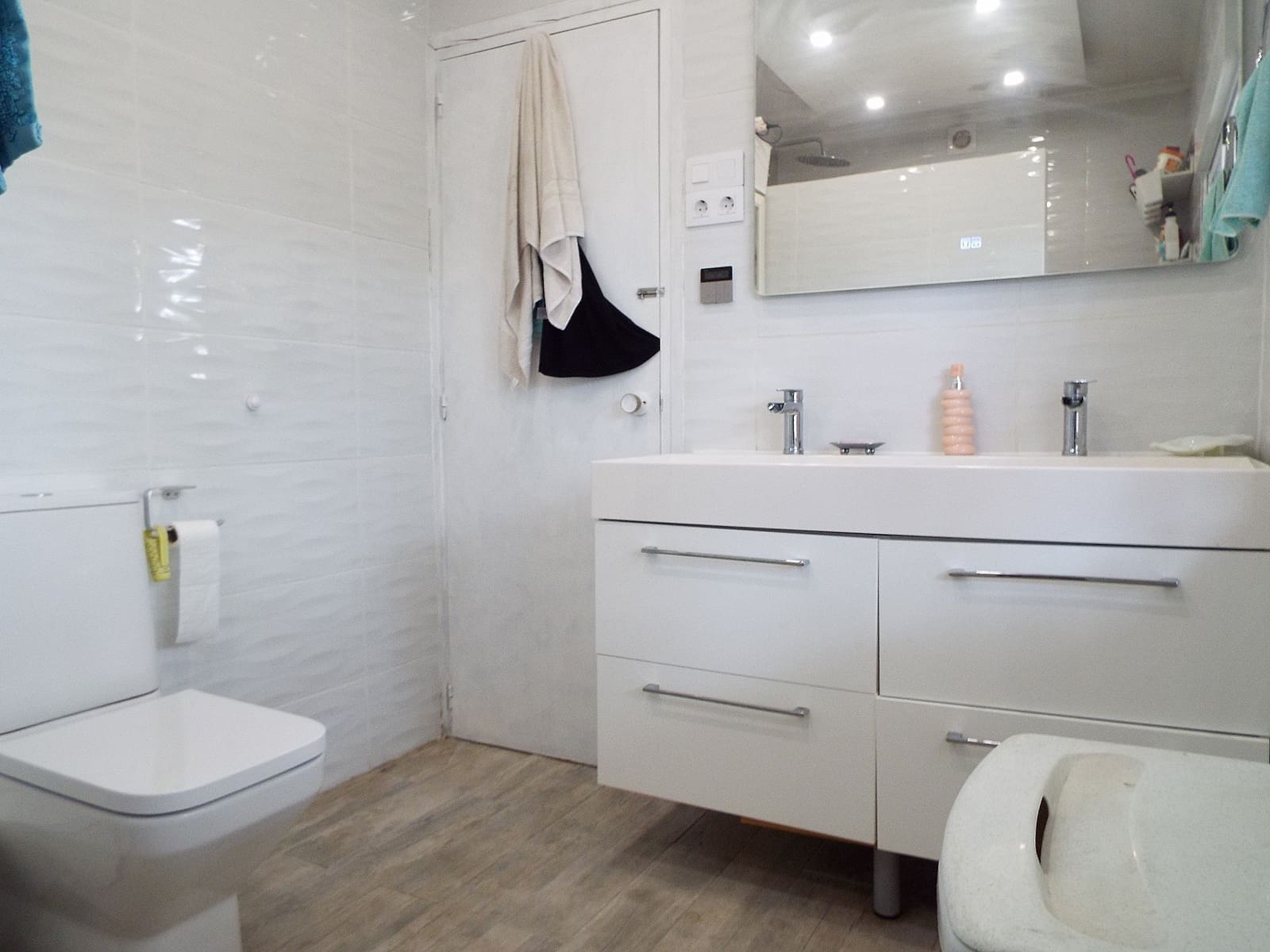 3 bedroom Villa for sale in Caudete with pool garage - € 257,000 (Ref: 9728491)