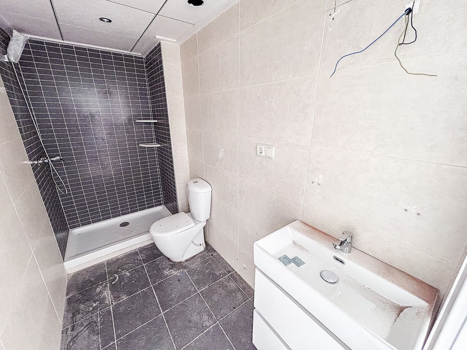 2 bedroom Apartment for sale in Crevillente / Crevillent with garage - € 145,000 (Ref: 9735131)