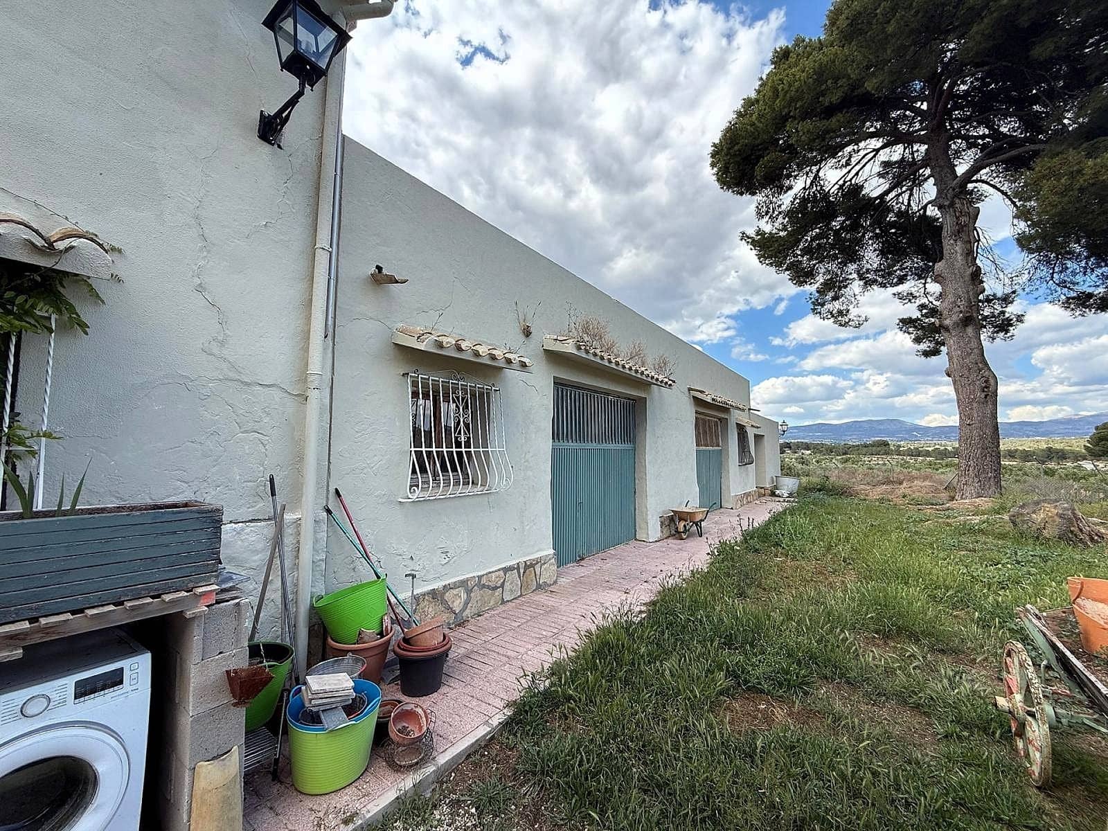 12 bedroom Finca/Country House for sale in Castalla with pool garage - € 549,000 (Ref: 9741469)