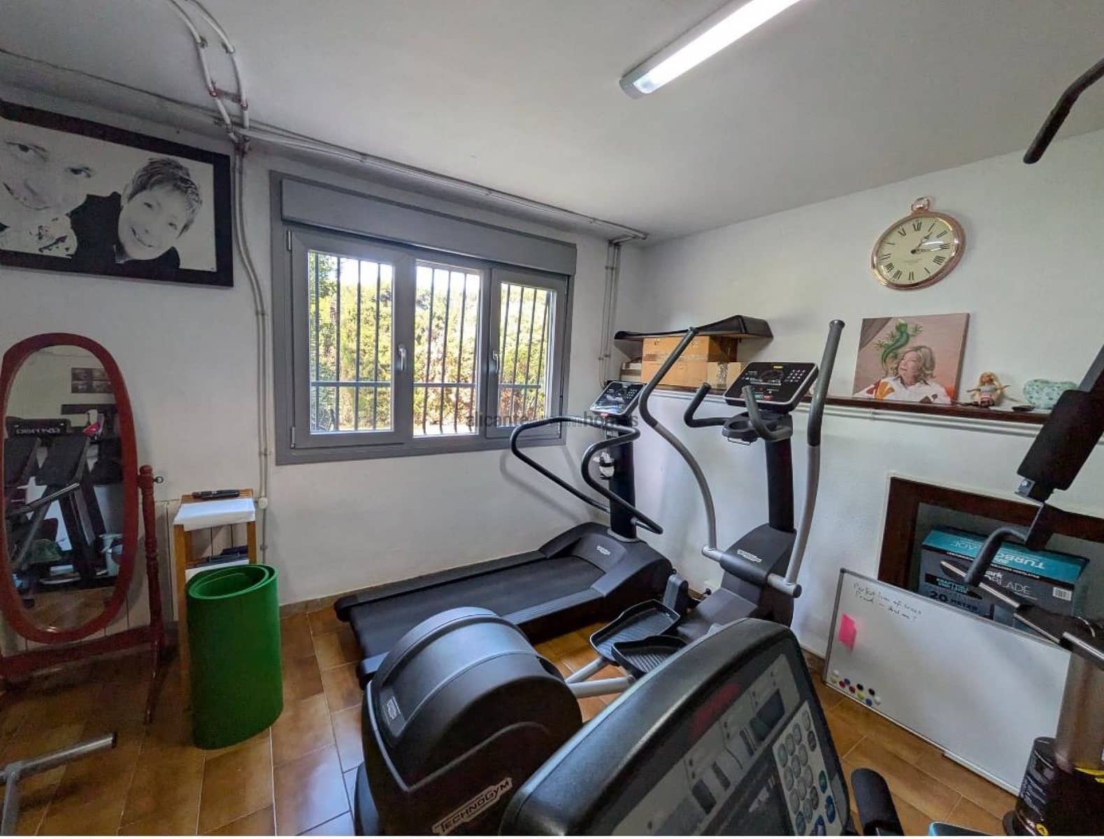 6 soverom Villa til salgs i Petrel / Petrer med garasje - € 495 000 (Ref: 9741470)