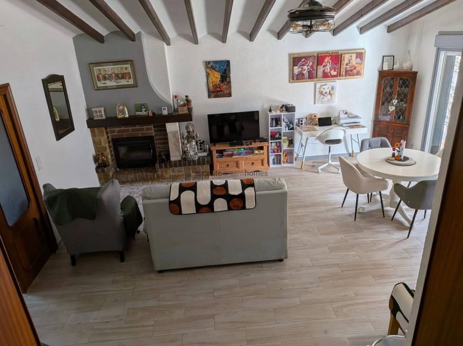 6 bedroom Villa for sale in Petrel / Petrer with pool garage - € 495,000 (Ref: 9741470)