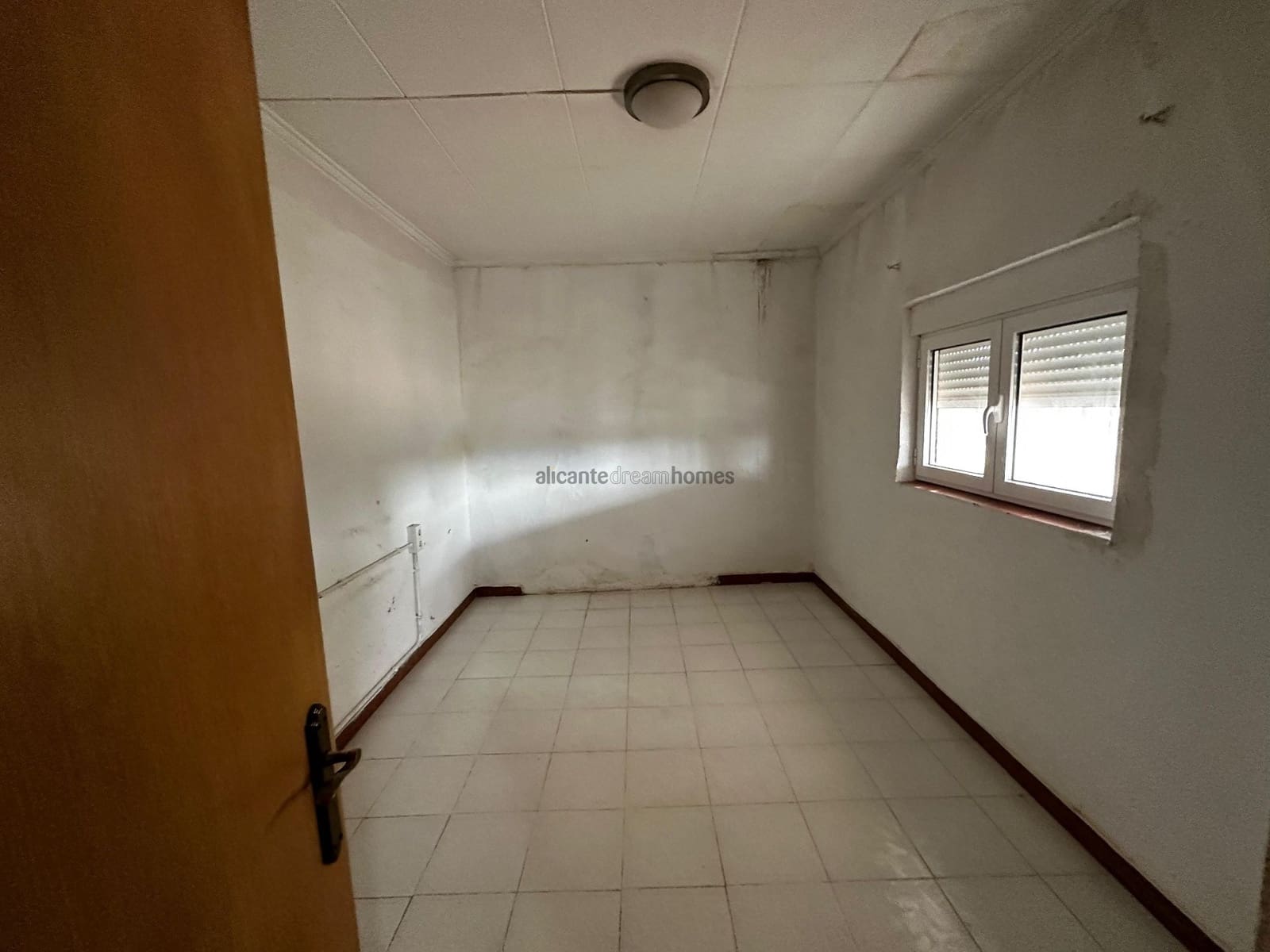 3 slaapkamer Villa te koop in Yecla met zwembad - € 149.995 (Ref: 9741471)