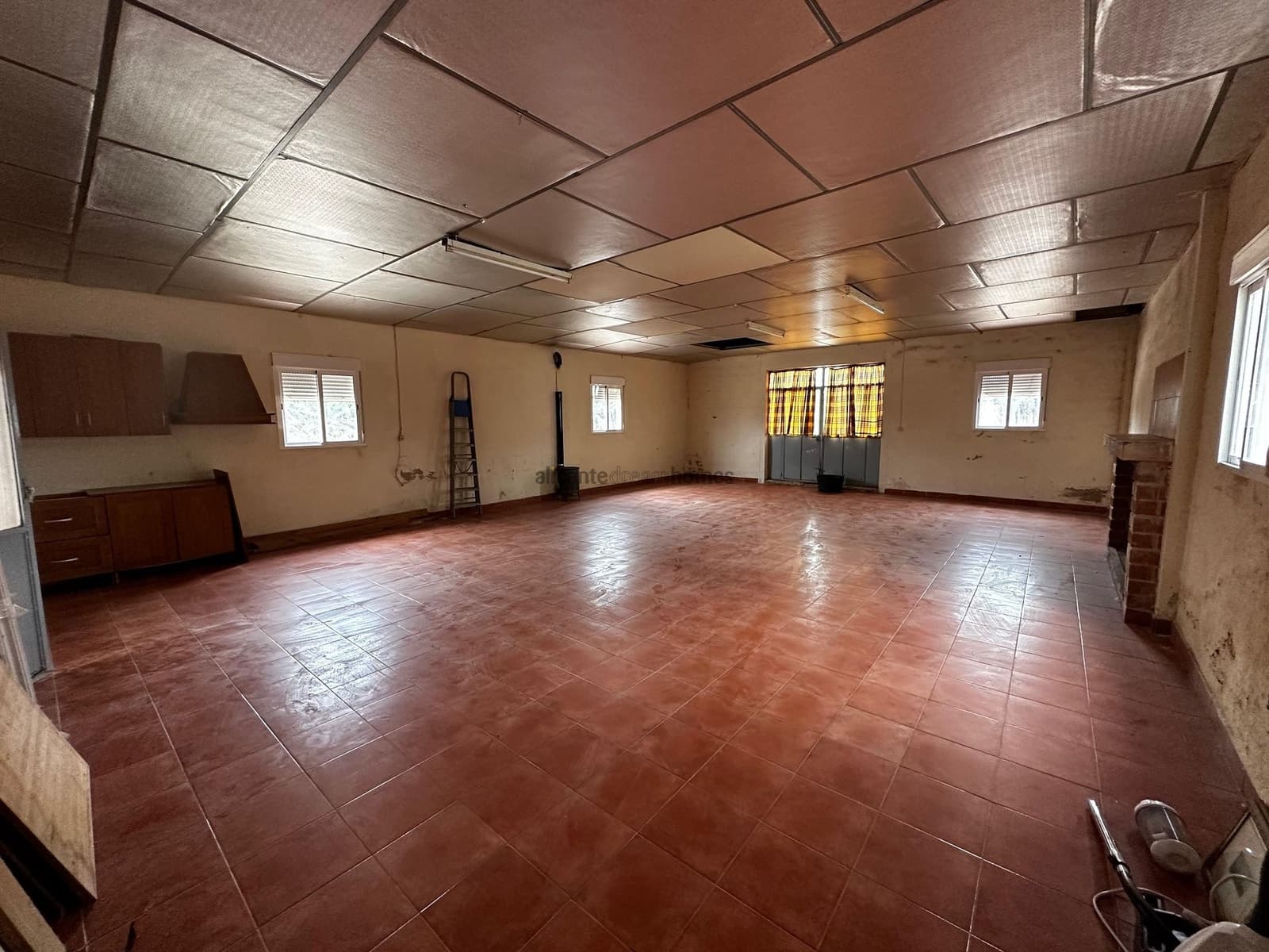 3 slaapkamer Villa te koop in Yecla met zwembad - € 149.995 (Ref: 9741471)