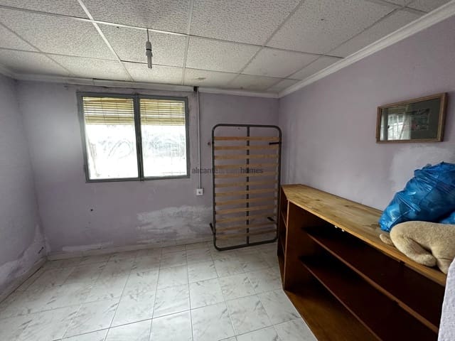 3 slaapkamer Villa te koop in Yecla met zwembad - € 149.995 (Ref: 9741471)