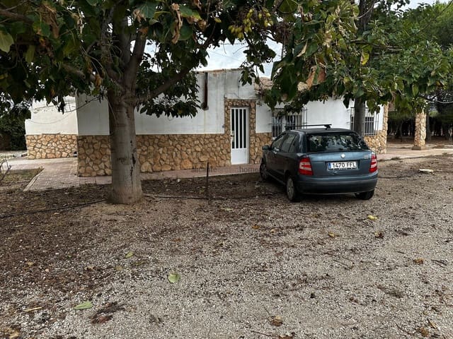 3 slaapkamer Villa te koop in Yecla met zwembad - € 149.995 (Ref: 9741471)