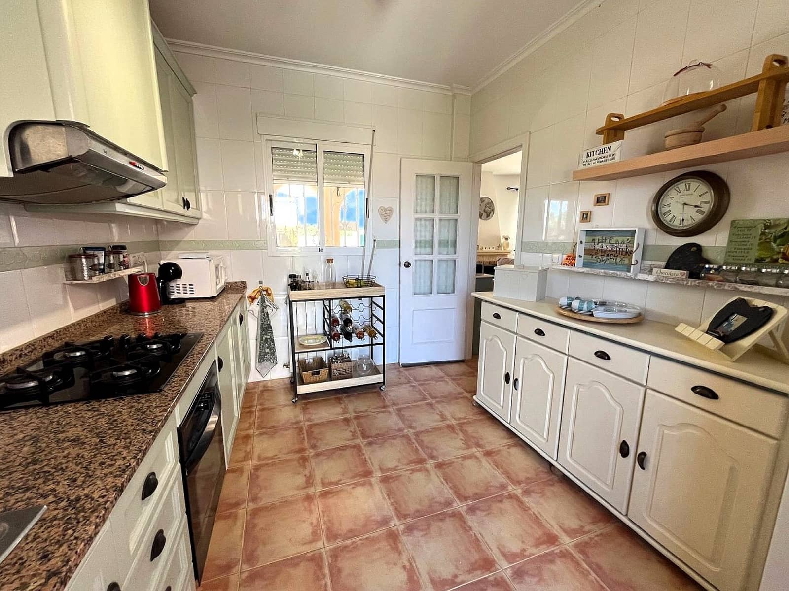 Chalet de 3 habitaciones en Castalla en venta con piscina garaje - 299.000 € (Ref: 9744041)