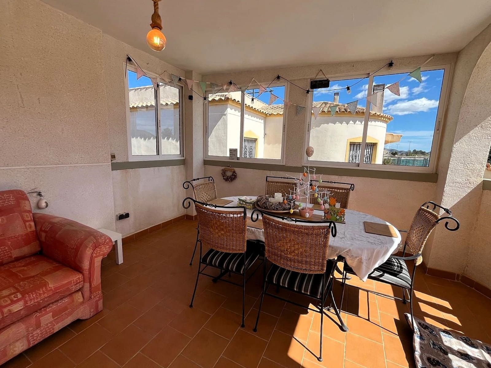 Chalet de 3 habitaciones en Castalla en venta con piscina garaje - 299.000 € (Ref: 9744041)