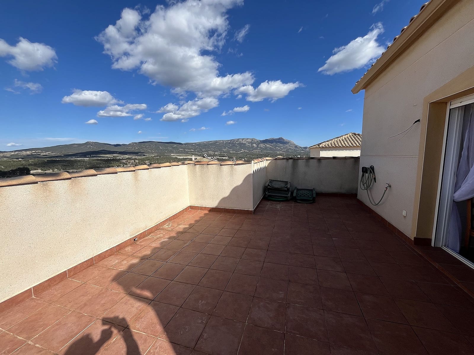 Chalet de 4 habitaciones en Castalla en venta con piscina garaje - 279.999 € (Ref: 9744042)