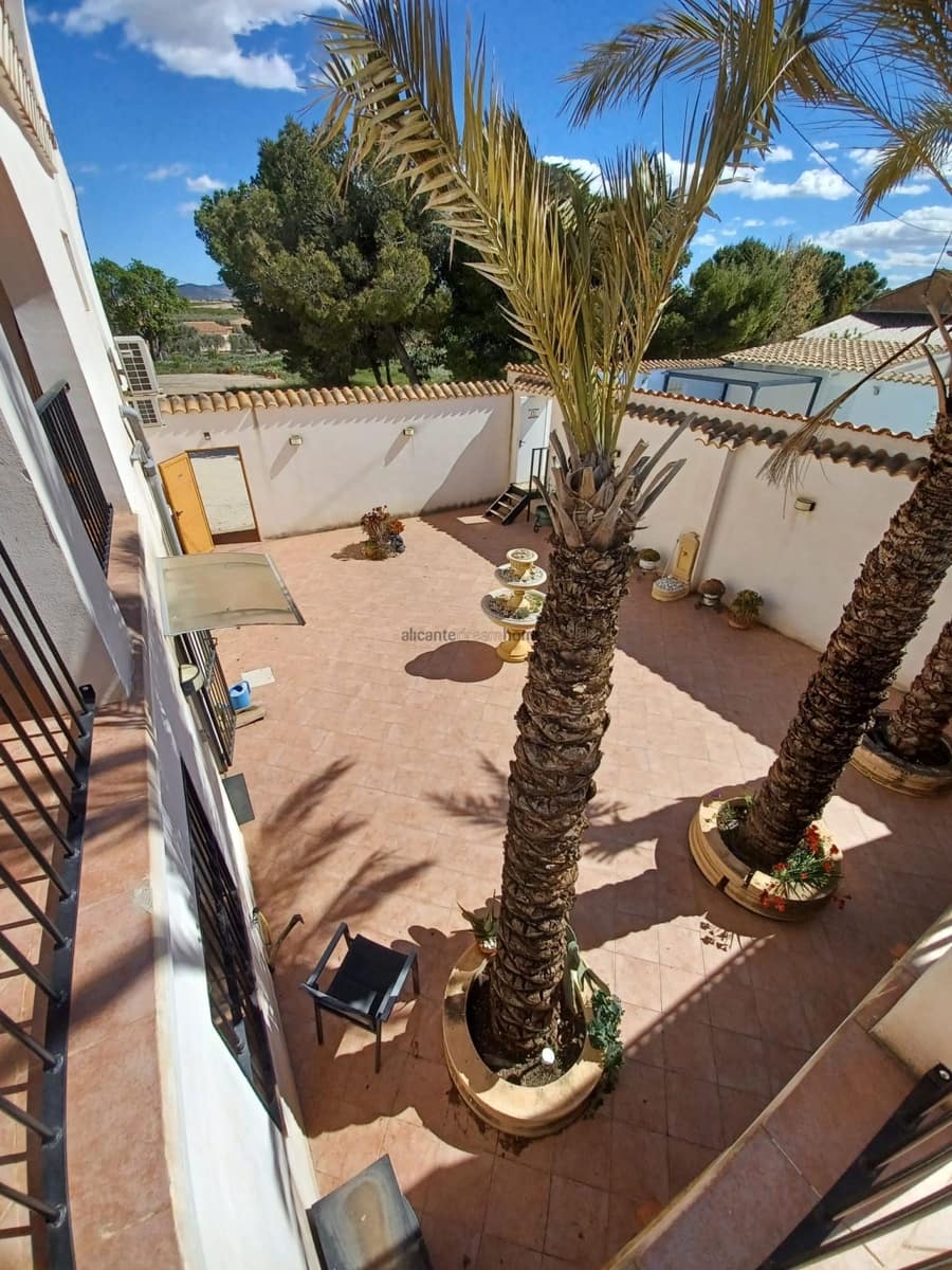 6 chambre Finca/Maison de Campagne à vendre à Pinoso avec piscine garage - 597 000 € (Ref: 9745217)