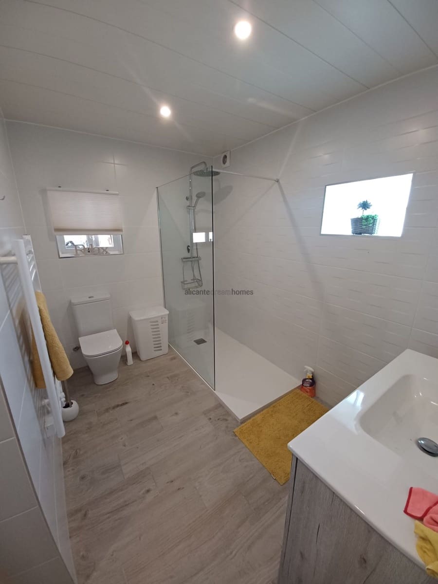 6 chambre Finca/Maison de Campagne à vendre à Pinoso avec piscine garage - 597 000 € (Ref: 9745217)