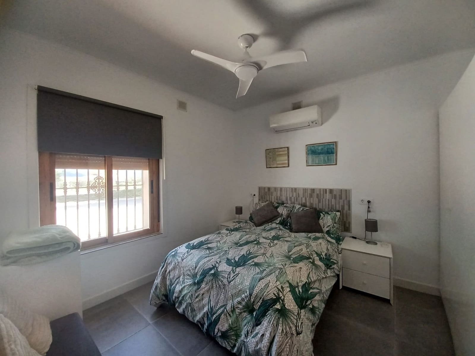 6 soveværelse Finca/Landehus til salg i Pinoso med swimmingpool garage - € 597.000 (Ref: 9745217)