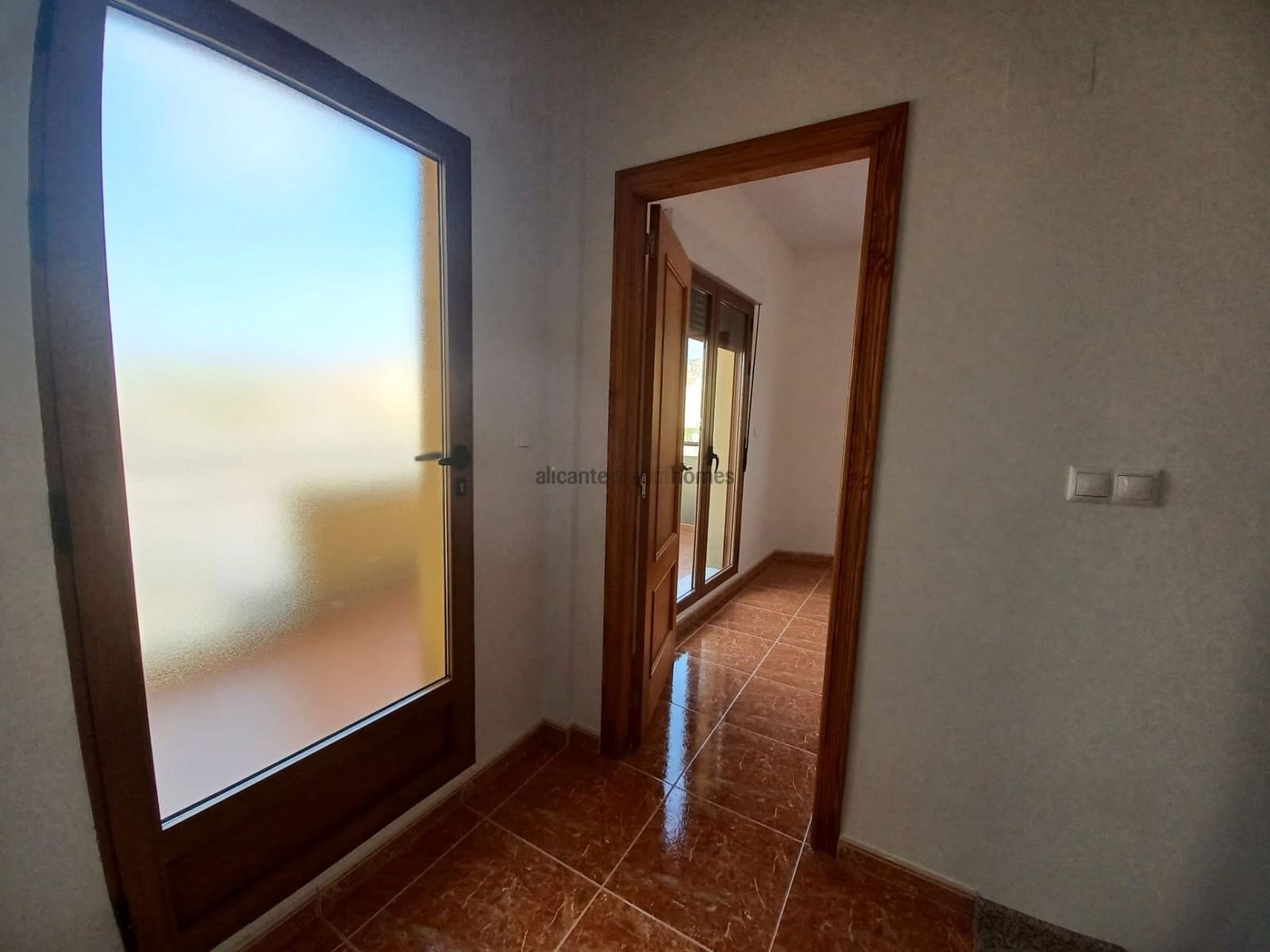 4 soveværelse Byhus til salg i Pinoso med swimmingpool garage - € 235.000 (Ref: 9751567)