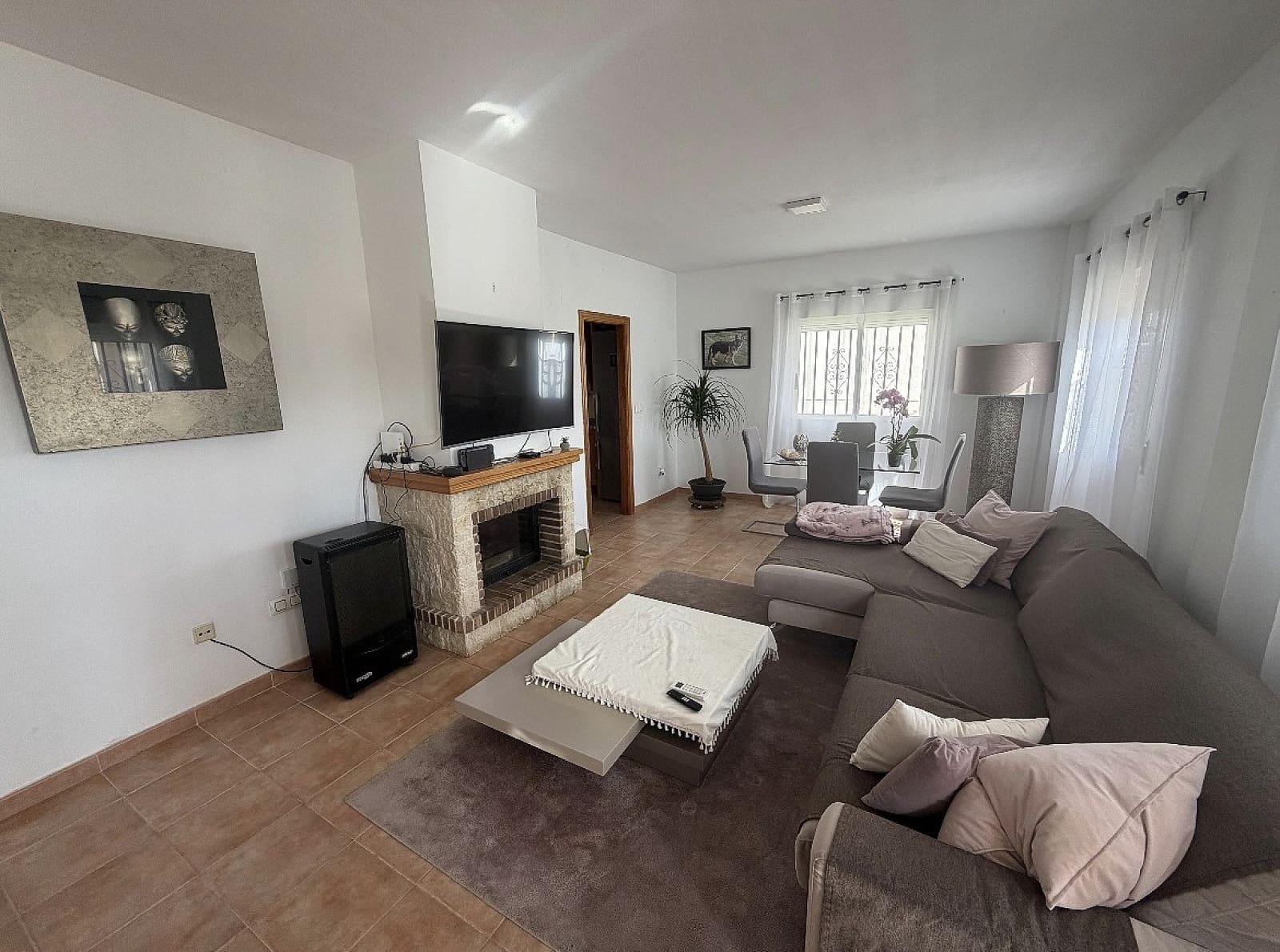 4 soveværelse Villa til salg i Castalla med swimmingpool garage - € 268.000 (Ref: 9755278)