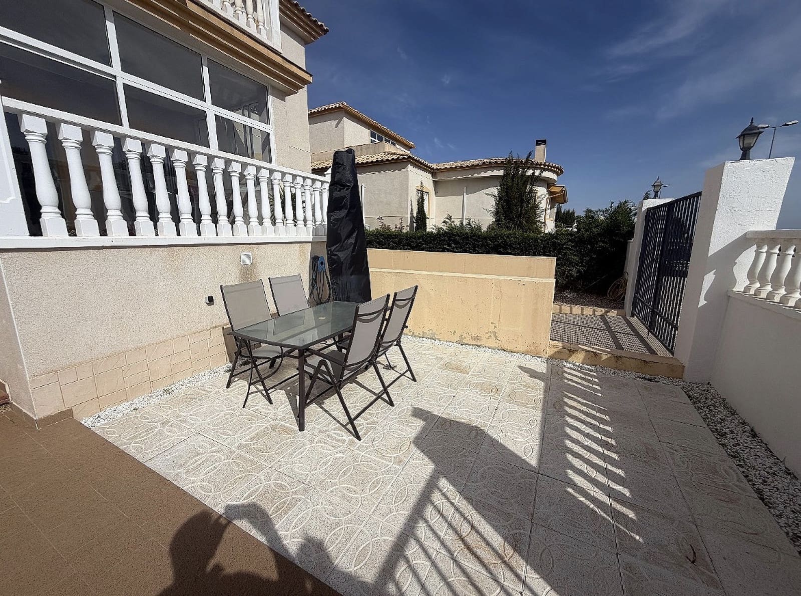 4 soveværelse Villa til salg i Castalla med swimmingpool garage - € 268.000 (Ref: 9755278)