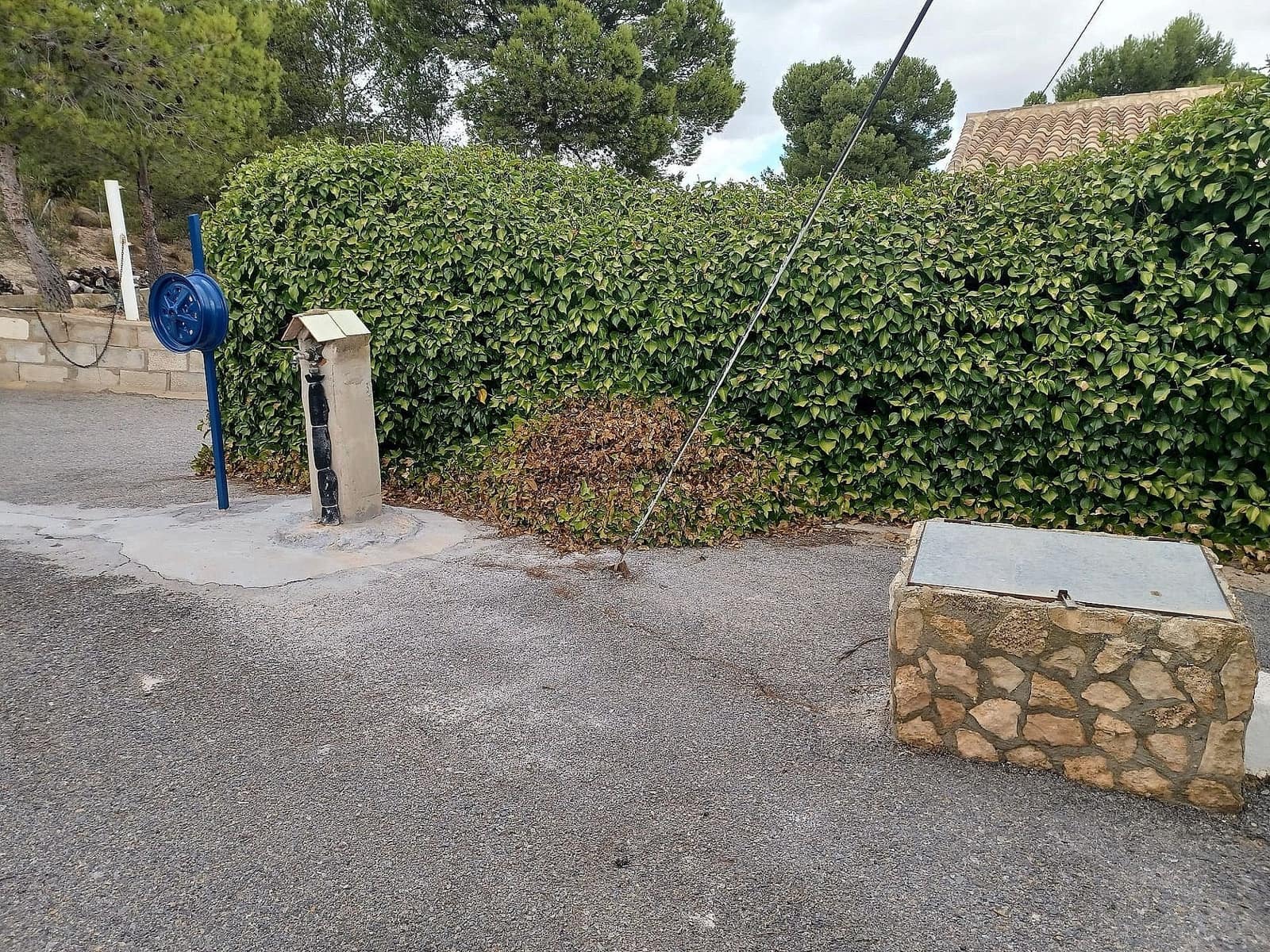 3 makuuhuone Maalaistalo myytävänä paikassa Yecla mukana uima-altaan 
autotalli - 199 995 € (Ref: 9758393)