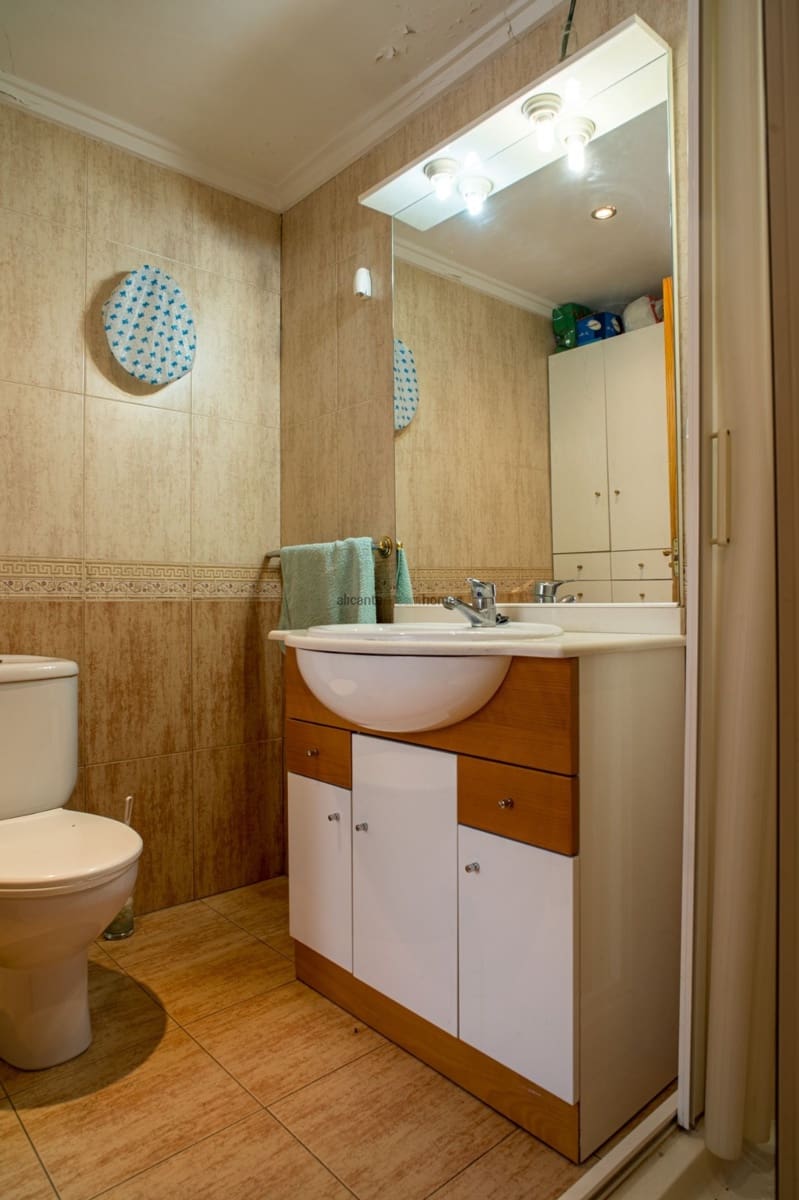 5 soverom Hus til salgs i Pinoso med garasje - € 170 000 (Ref: 9761654)